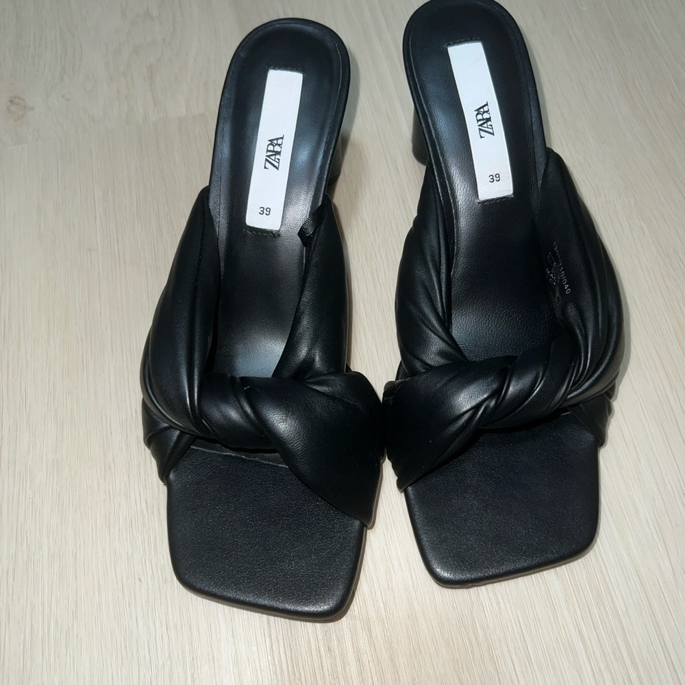 Zara Black Knotted Slide Mules